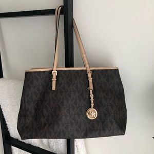 *SOLD* Michael Kors Jet Set MK Logo Tote